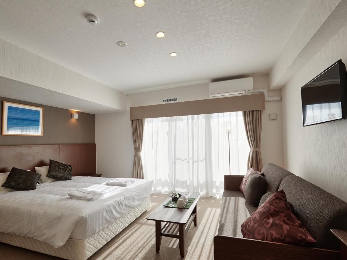 Creass Hotel Tsubogawa Marche Naha Extérieur photo