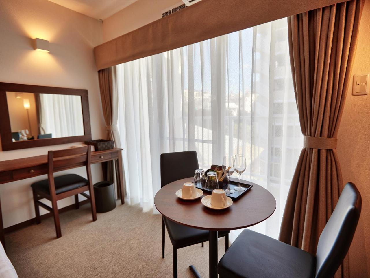 Creass Hotel Tsubogawa Marche Naha Extérieur photo